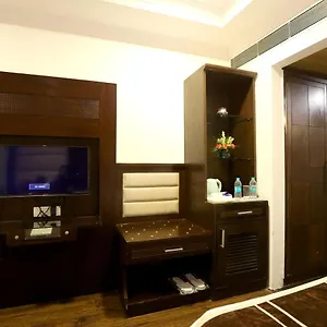 Pitrashish Pride Igi Intl Airport Hotel